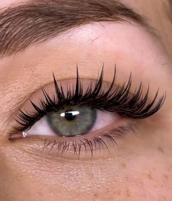Wet Lash Look [Video] _ Eyelash extensions, Perfect eyelashes, Eyelashes